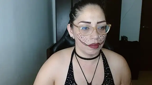 Snapshot of natashasmithe chatting on February 2025 03:59:01 AM natashasmithe online show from February 2025 03:59:01 AM