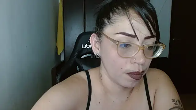 Snapshot of natashasmithe chatting on February 2025 01:58:01 AM natashasmithe online show from February 2025 01:58:01 AM