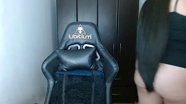 Snapshot of natashasmithe chatting on February 2025 04:52:01 AM natashasmithe online show from February 2025 04:52:01 AM