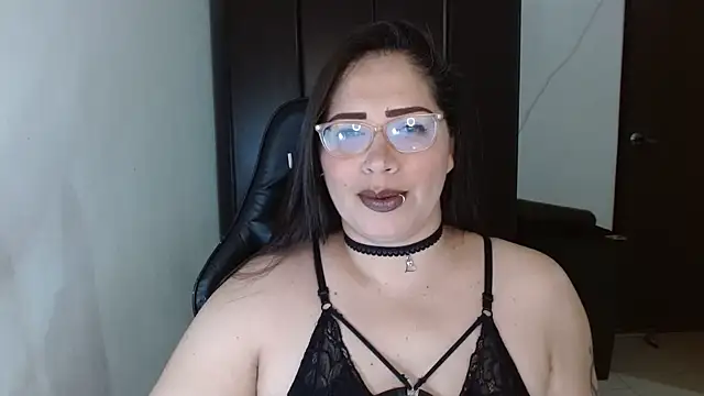 Snapshot of natashasmithe chatting on October 2025 09:23:01 PM natashasmithe online show from October 2025 09:23:01 PM