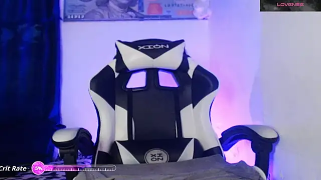 Ryan coopper online show from October 2025 02:53:01 AM