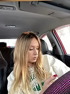 StasyWood online show from December 2024 04:12:01 AM