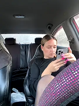 StasyWood online show from October 2025 01:27:02 AM