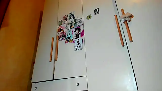 Monicbabe online show from September 2025 11:37:01 PM