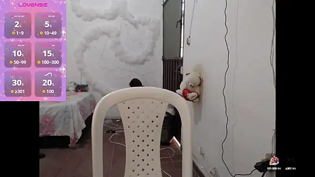 foxysweet09 online show from October 2025 08:42:01 PM