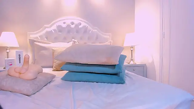 Snapshot of CloeConnelly chatting on March 2025 11:20:01 PM CloeConnelly online show from March 2025 11:20:01 PM