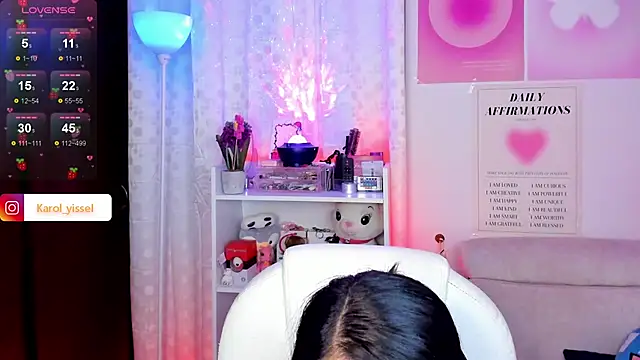 Hinataw33d01 online show from December 2024 06:24:02 AM