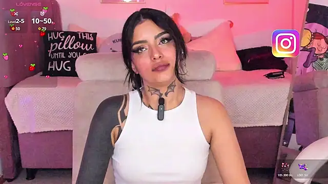 Hinataw33d01 online show from November 2025 01:39:01 AM