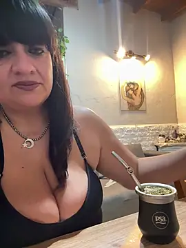 Snapshot of Sensualmente333 chatting on July 2026 11:49:02 AM Sensualmente333 online show from July 2026 11:49:02 AM