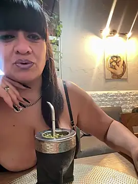 Snapshot of Sensualmente333 chatting on July 2026 01:09:01 PM Sensualmente333 online show from July 2026 01:09:01 PM