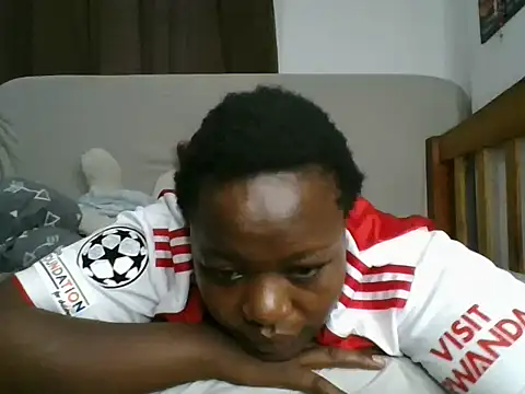 Snapshot of Horny_wifey254 chatting on November 2025 09:00:02 AM Horny wifey254 online show from November 2025 09:00:02 AM