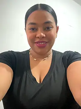 PUSHYLATE online show from December 2025 07:44:01 PM