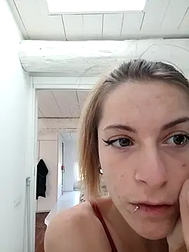 Cristina02 online show from May 2026 09:25:01 AM