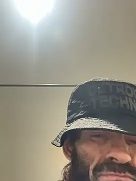 Snapshot of Sluckkkbigdk chatting on April 2026 10:24:02 AM Sluckkkbigdk online show from April 2026 10:24:02 AM