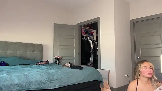 ElenaErickson online show from January 2025 10:59:01 PM