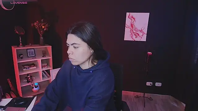  WednesdayFriday  online show from December 2024 06:08:01 PM