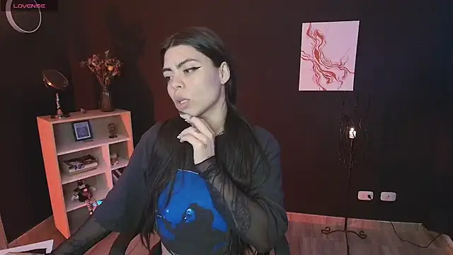  WednesdayFriday  online show from December 2024 03:40:01 AM