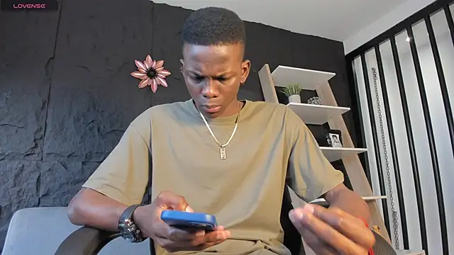 JacksonMuller  online show from November 2025 12:41:02 PM