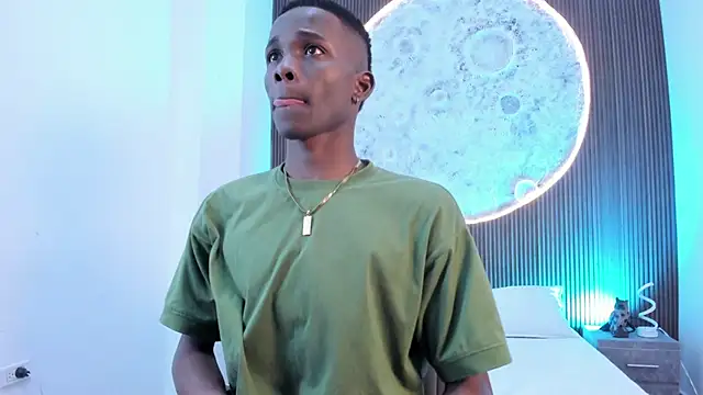 JacksonMuller  online show from January 2026 02:11:02 PM