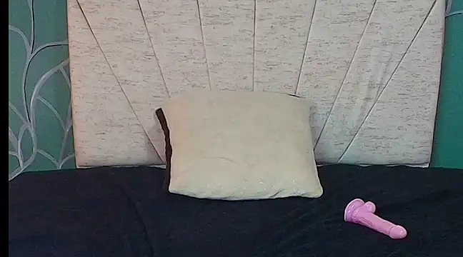 Snapshot of MariamCute_ chatting on March 2025 10:34:02 PM MariamCute online show from March 2025 10:34:02 PM