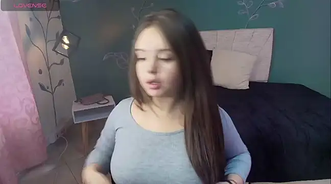 Snapshot of MariamCute_ chatting on March 2025 08:32:02 PM MariamCute online show from March 2025 08:32:02 PM