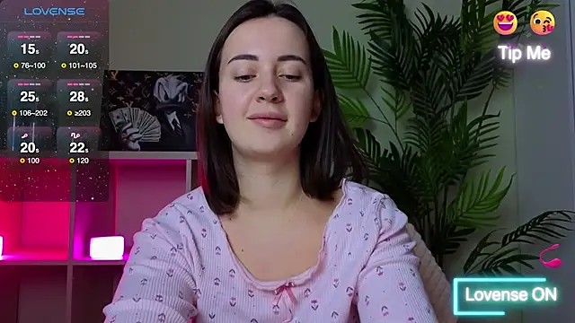 SweetieKendl online show from February 2026 10:57:02 PM