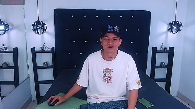 jeic 18 online show from October 2025 03:22:02 PM