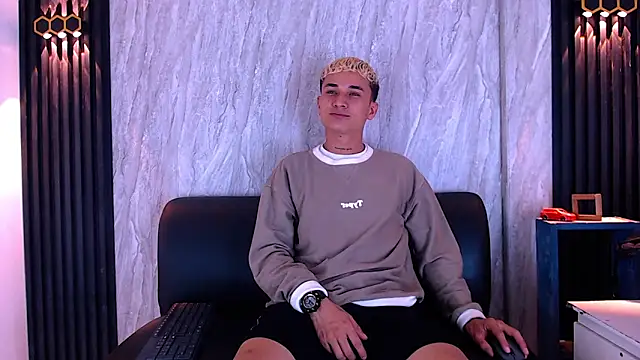 jeic 18 online show from November 2025 07:02:02 PM