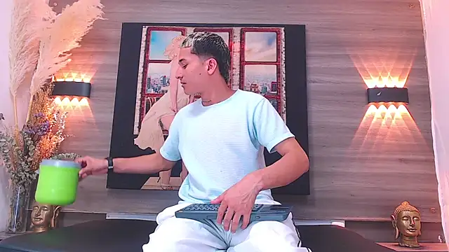 jeic 18 online show from November 2025 03:04:01 PM