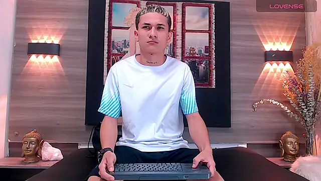 jeic 18 online show from November 2025 03:49:01 PM