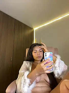 Nathcurly  online show from December 2024 11:39:01 PM