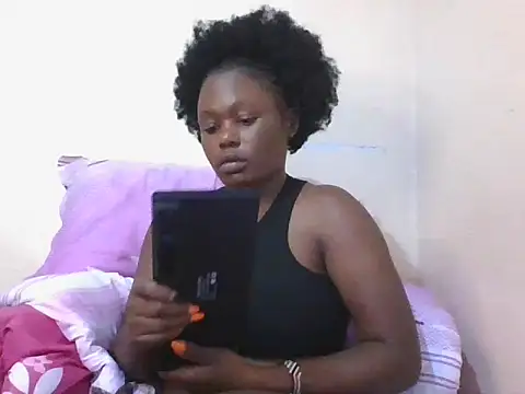 tanishacute online show from September 2025 07:47:01 PM