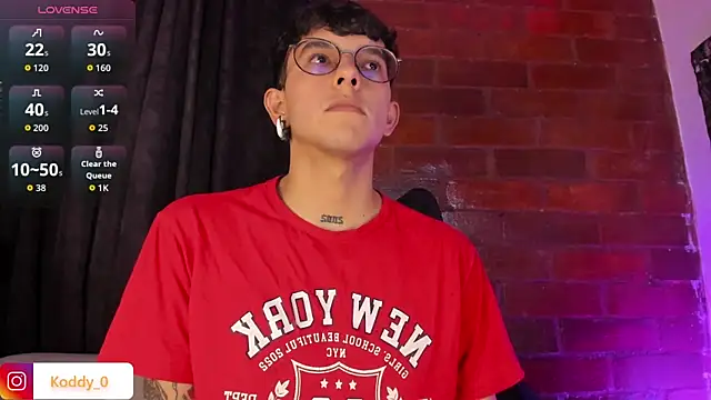 Snapshot of koddy_0 chatting on October 2025 12:44:01 AM koddy 0 online show from October 2025 12:44:01 AM