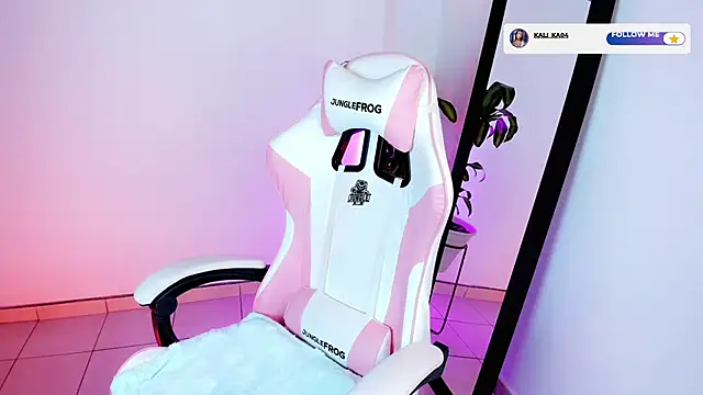 kali ka  online show from November 2025 06:07:02 PM