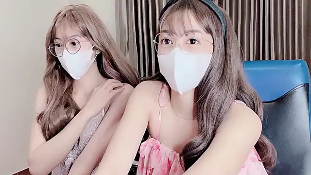 Mono-Stewardesss online show from March 2025 11:17:01 AM