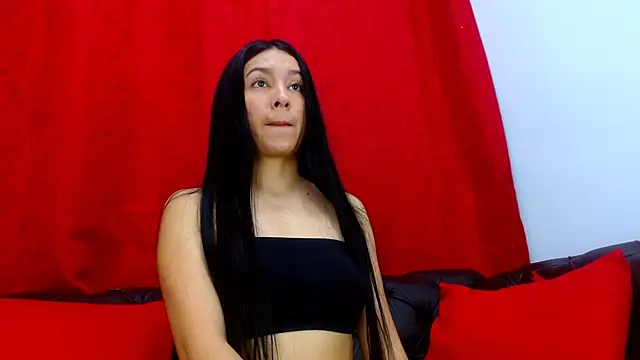 Snapshot of Lila_Pinky chatting on February 2025 04:50:02 PM Lila Pinky online show from February 2025 04:50:02 PM