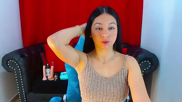 Snapshot of Lila_Pinky chatting on February 2025 01:42:02 PM Lila Pinky online show from February 2025 01:42:02 PM