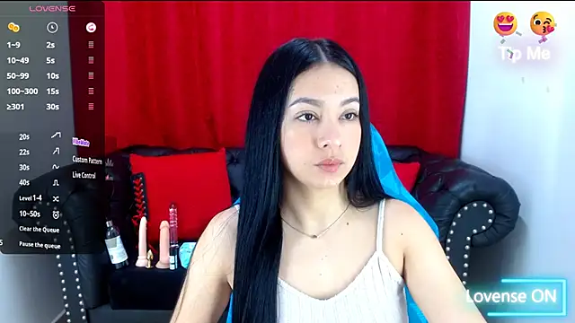 Snapshot of Lila_Pinky chatting on February 2025 02:21:01 PM Lila Pinky online show from February 2025 02:21:01 PM