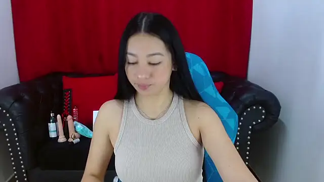 Snapshot of Lila_Pinky chatting on March 2025 02:02:02 PM Lila Pinky online show from March 2025 02:02:02 PM