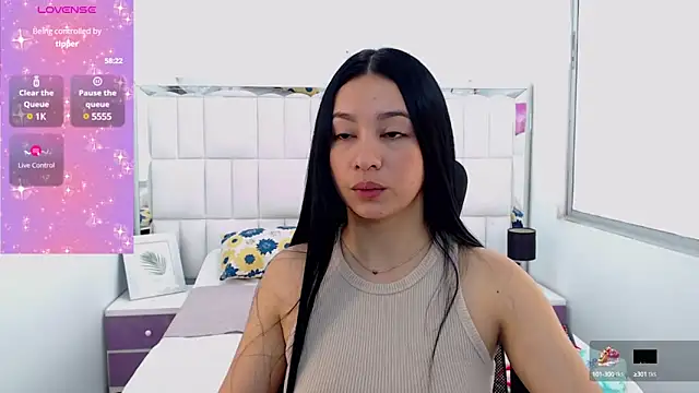 Snapshot of Lila_Pinky chatting on March 2025 05:05:01 PM Lila Pinky online show from March 2025 05:05:01 PM