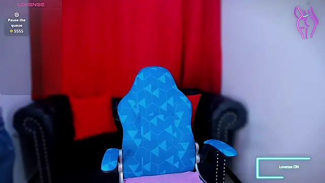 Snapshot of Lila_Pinky chatting on September 2025 12:27:02 PM Lila Pinky online show from September 2025 12:27:02 PM