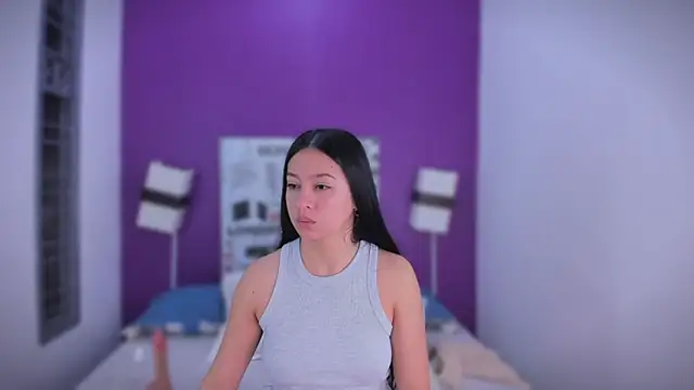 Snapshot of Lila_Pinky chatting on September 2025 12:06:01 PM Lila Pinky online show from September 2025 12:06:01 PM