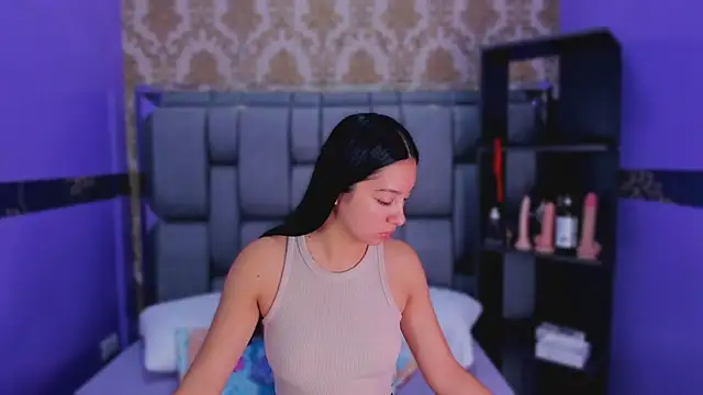 Snapshot of Lila_Pinky chatting on October 2025 12:49:02 PM Lila Pinky online show from October 2025 12:49:02 PM