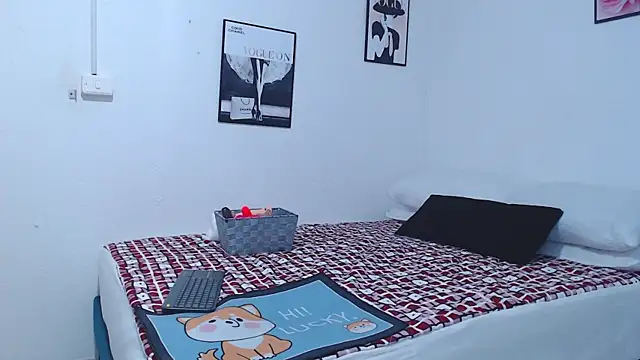 ClayrRosse online show from March 2026 01:33:02 AM