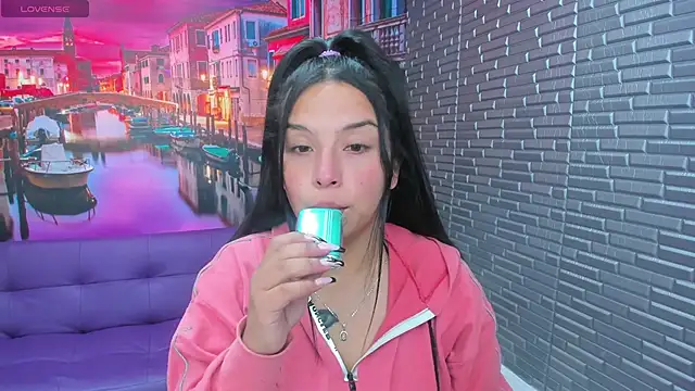 Small naughty  online show from December 2025 01:39:02 PM