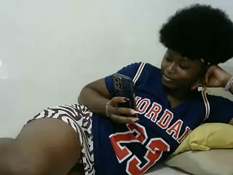 slender-qwene online show from March 2025 08:24:02 AM