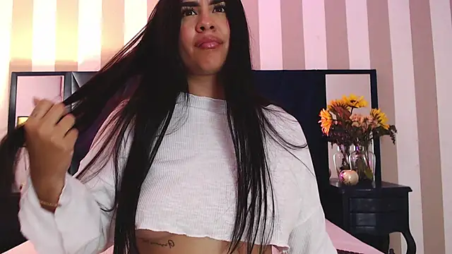 KattyPortman online show from December 2024 04:47:01 AM