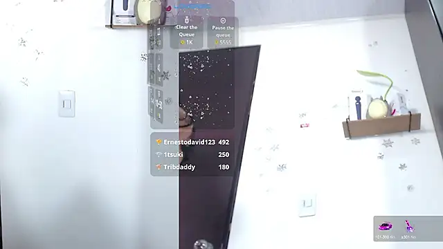 Snapshot of Anni_foxi chatting on January 2025 11:50:01 PM Anni foxi online show from January 2025 11:50:01 PM