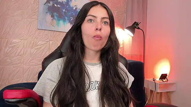 magic fernanda online show from December 2024 09:58:01 PM