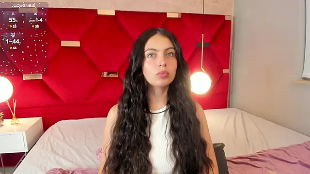 magic fernanda online show from February 2025 09:20:02 PM